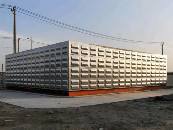 巧克力大模塊箱泵水箱